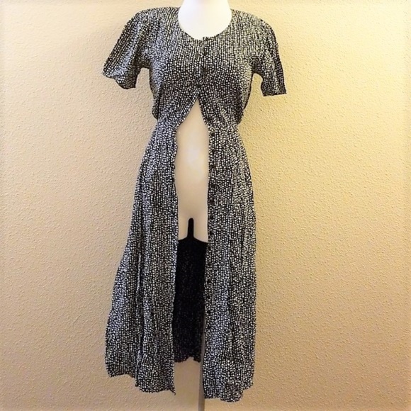 liz claiborne black and white dress